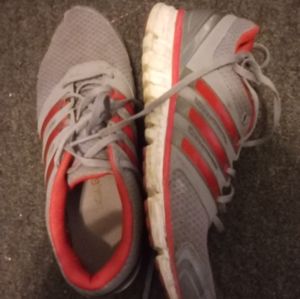 Adidas shoes size 9.5 men's